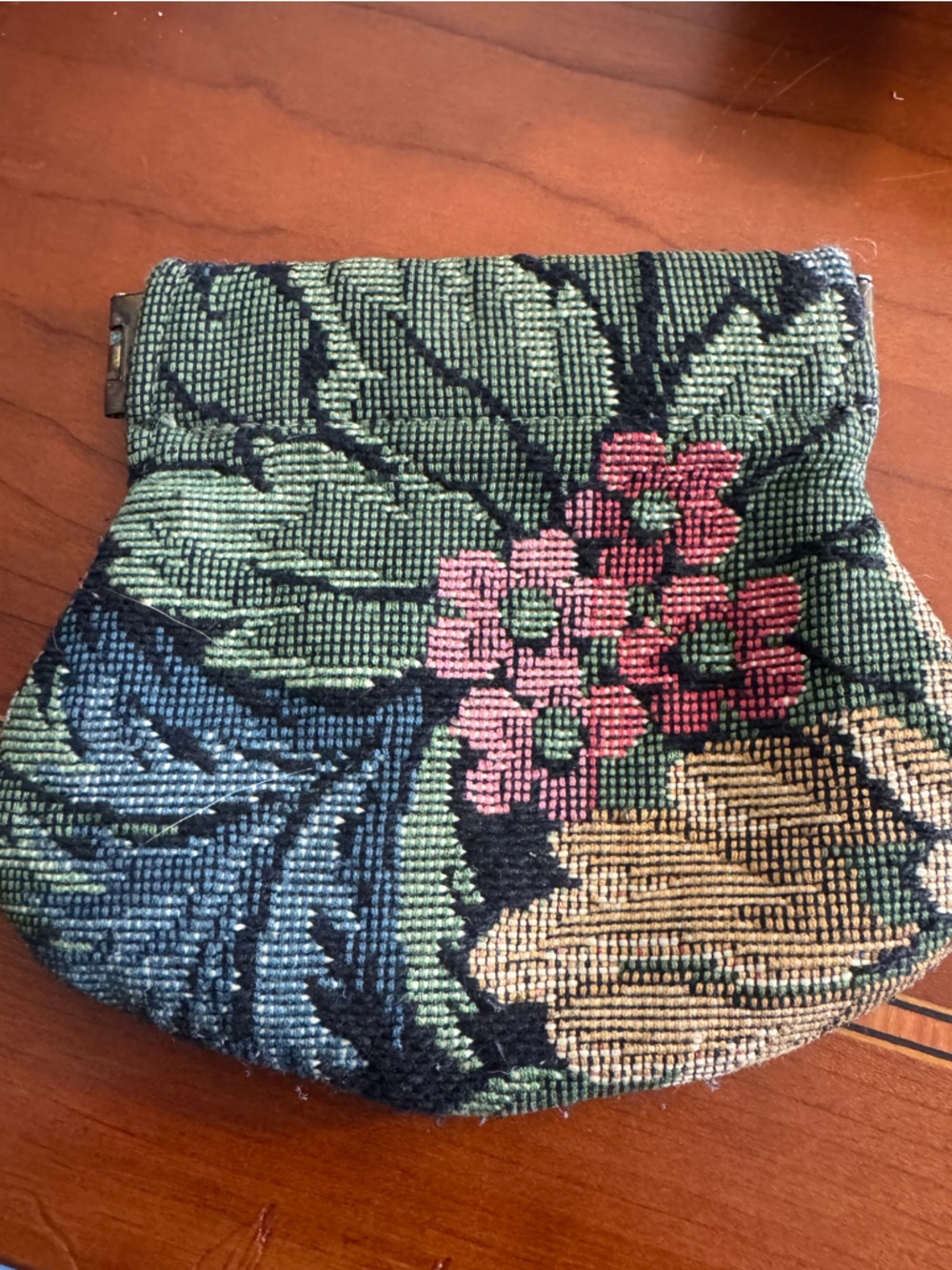 Woven Floral Vintage Coin Purse, Small — Green and Pink